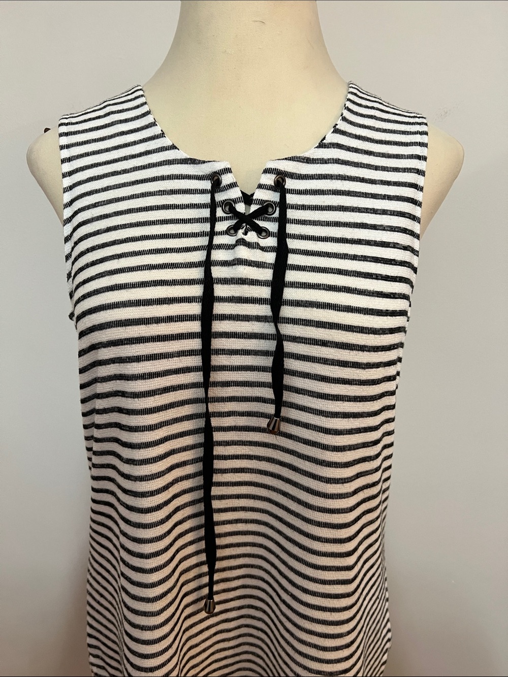 Christopher & Banks Black & White Striped Sleeveless Tunic High Low Hem Top - Picture 4 of 13